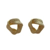Geométrico metal triangular esmerilado pequeño aretes simple aretes versátiles moda personalidad nuevo s925 plata agujas auriculares cuidado del oído Item Picture